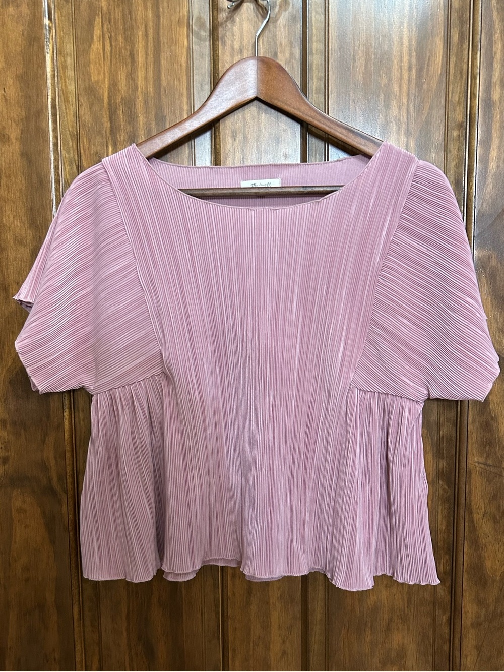 Madewell Blush Pink Short Sleeve Shirt
Ribbed Pleated Dressy Small (L-15)